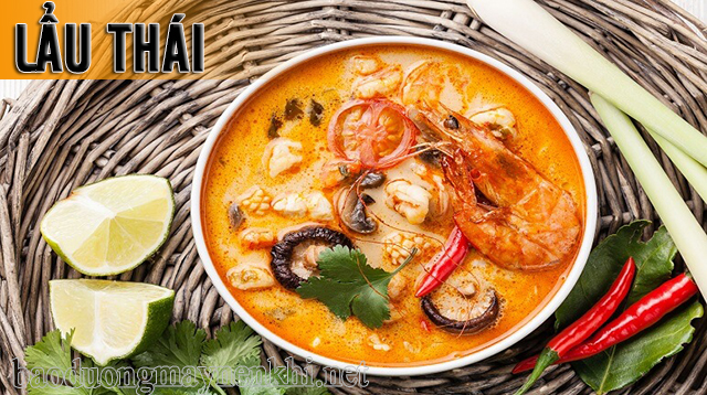 Përmbledhje e recetave më të thjeshta dhe më të shijshme të tenxhereve tajlandeze